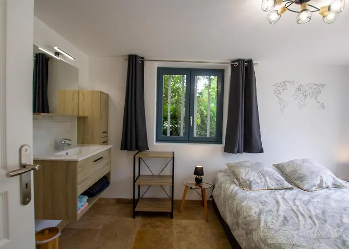 Chez Flo Et Guillaume Saint-Andre-d'Allas